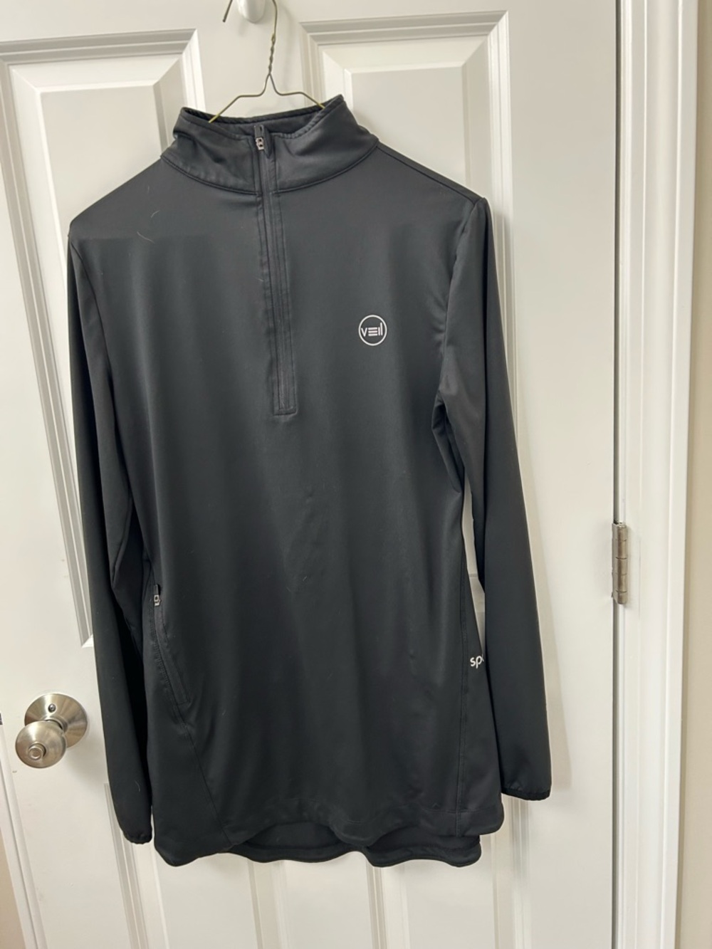 Veil Black Quarter-Zip Modest Performance Pullover - Picture 6 of 6